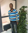 Rencontre Homme : Djasy, 36 ans à Suisse  Ndjaména